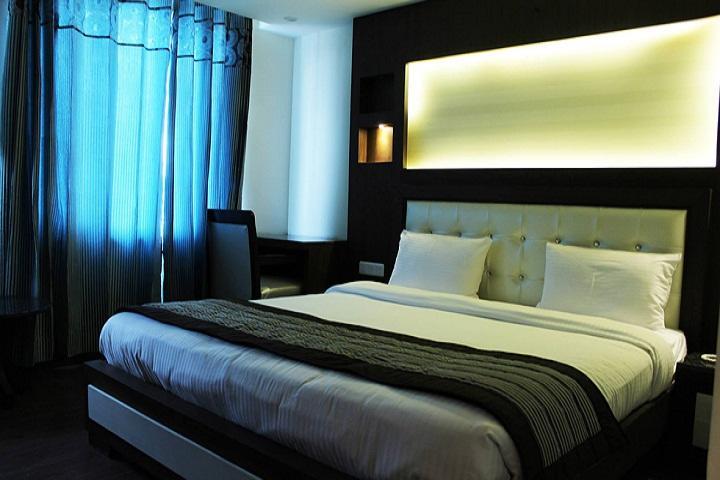 Hotel Opulence Pathānkot Εξωτερικό φωτογραφία